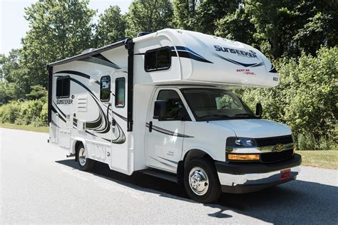 Rv rental in north branch minnesota  Travel trailer • Sleeps 8 • 36 ft